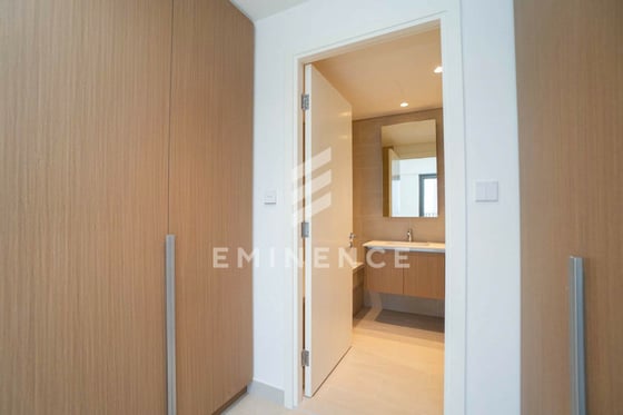 Full Beach&amp;Canal View | Unfurnished| Brand New, picture 11