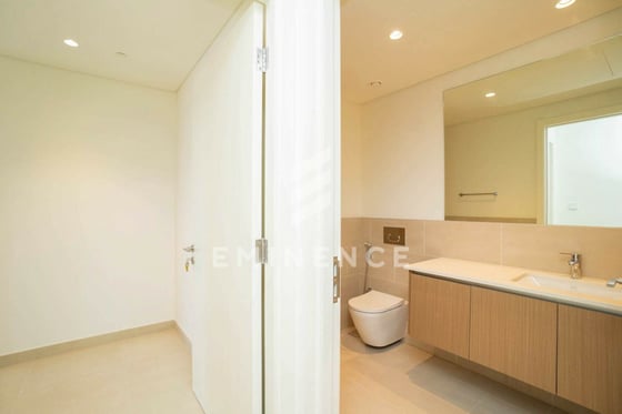 Full Beach&amp;Canal View | Unfurnished| Brand New, picture 10