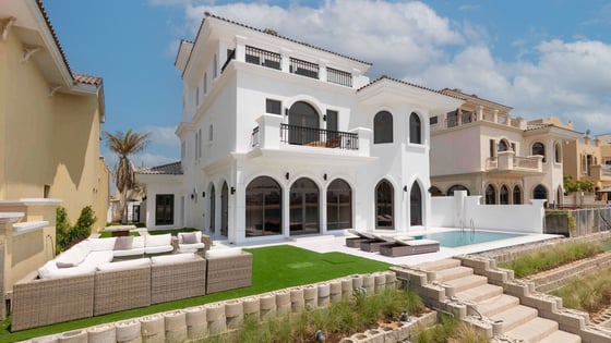 Elegant Beachfront Villa on the Palm Jumeirah, picture 1