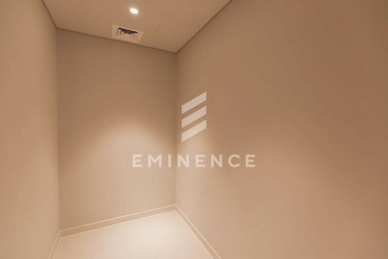 Prime Location | High Floor | Vacant | Nice View, picture 14