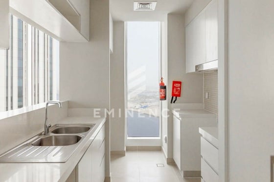 Prime Location | High Floor | Vacant | Nice View, picture 8