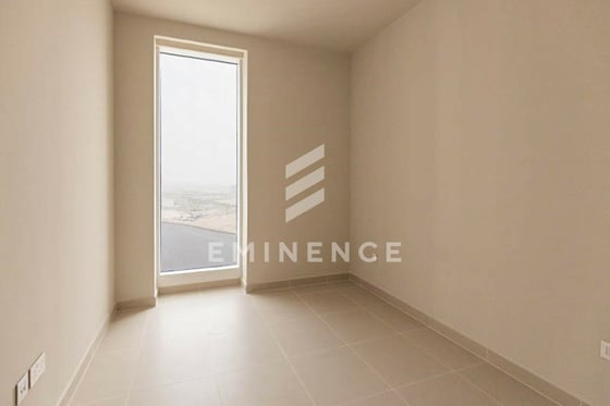 Prime Location | High Floor | Vacant | Nice View, picture 10