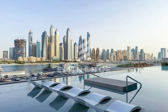 Genuine Resale | Branded | Sea View, picture 18