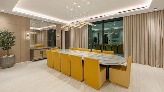 Unprecedented Palm Jumeirah Beachfront Villa, picture 17