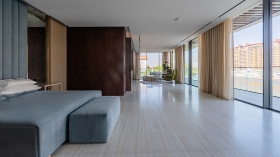 Unprecedented Palm Jumeirah Beachfront Villa, picture 24