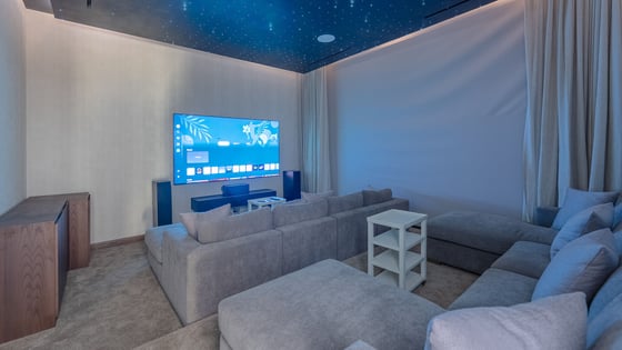 Unprecedented Palm Jumeirah Beachfront Villa, picture 21