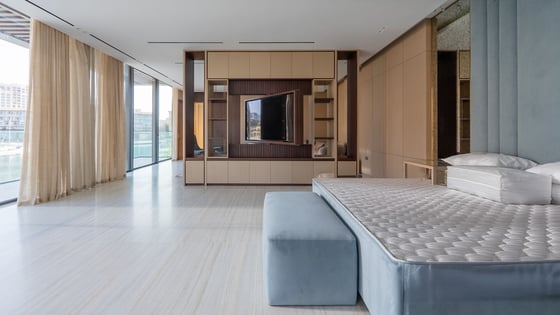 Unprecedented Palm Jumeirah Beachfront Villa, picture 25