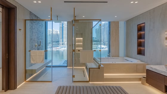 Unprecedented Palm Jumeirah Beachfront Villa, picture 35