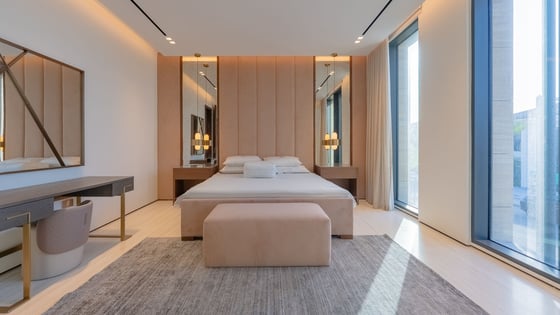 Unprecedented Palm Jumeirah Beachfront Villa, picture 40