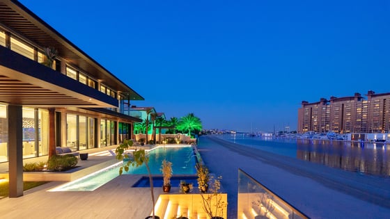 Unprecedented Palm Jumeirah Beachfront Villa, picture 54