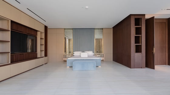 Unprecedented Palm Jumeirah Beachfront Villa, picture 23