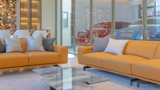 Unprecedented Palm Jumeirah Beachfront Villa, picture 6