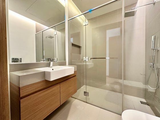 Fully Furnished | Upgraded | Burj Views | Vacant, picture 29