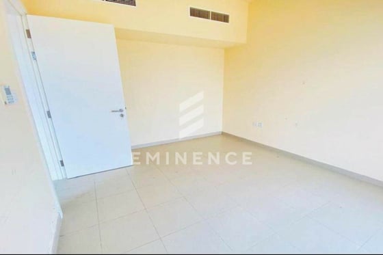 VACANT | PRIME LOCATION | COMMUNITY VIEW, picture 5