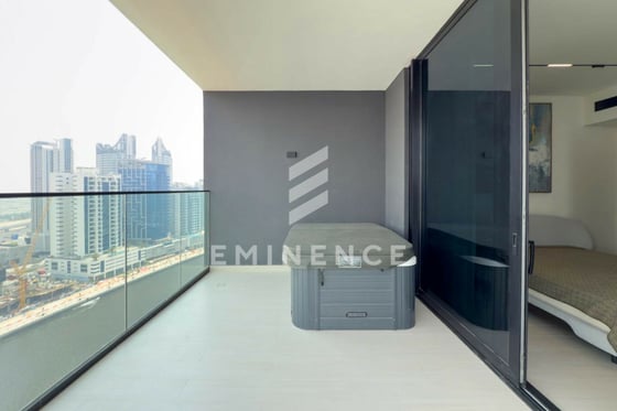 Furnished | Jacuzzi on Terrace | Full Canal View, picture 14