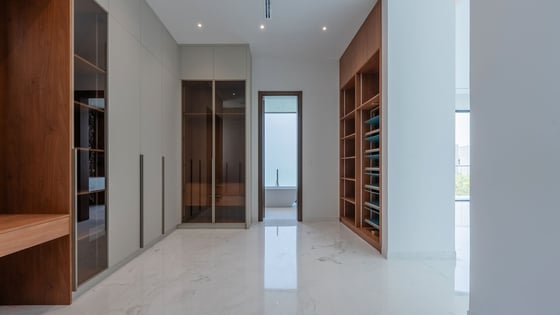 Elegant with private pool, gym, basement, barbecue, picture 20
