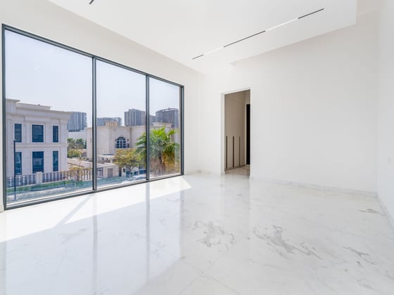 6BR Luxury Villa | Pool | Cinema | Gym | Elevator, picture 10