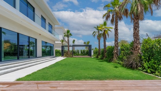 Elegant with private pool, gym, basement, barbecue, picture 13
