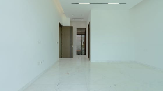 Elegant with private pool, gym, basement, barbecue, picture 31