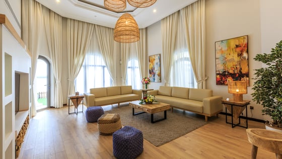 Stunning villa on the iconic Palm Jumeirah, picture 2