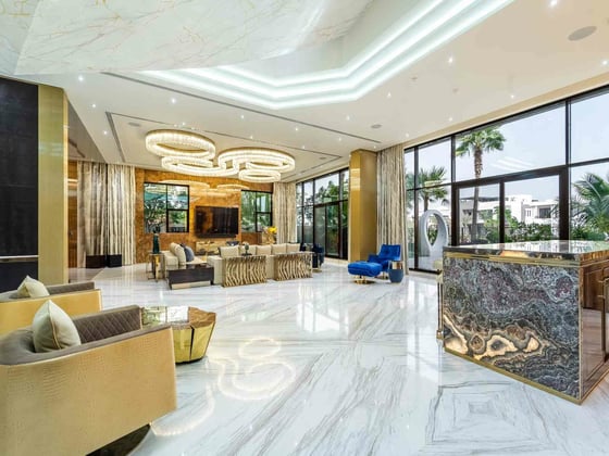 Expansive Luxury Mansion | Full Lake View, picture 7