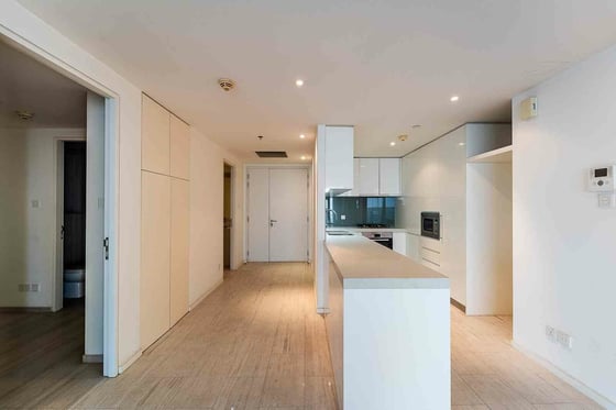 High Floor | Vacant Unit | Full Creek View, picture 12