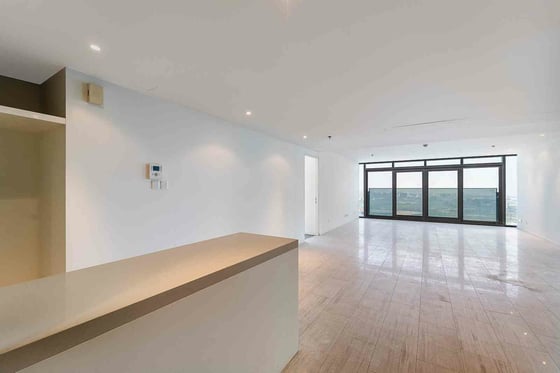 High Floor | Vacant Unit | Full Creek View, picture 7