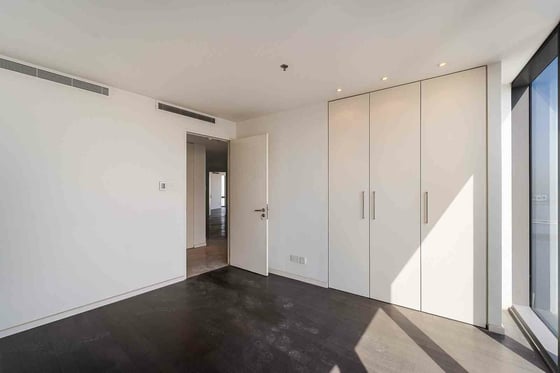 High Floor | Vacant Unit | Full Creek View, picture 17
