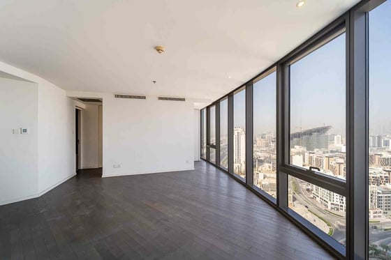 High Floor | Vacant Unit | Full Creek View, picture 9