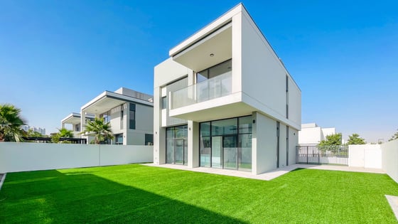 Spacious villa in Al Furjan with amenities within reach, picture 19