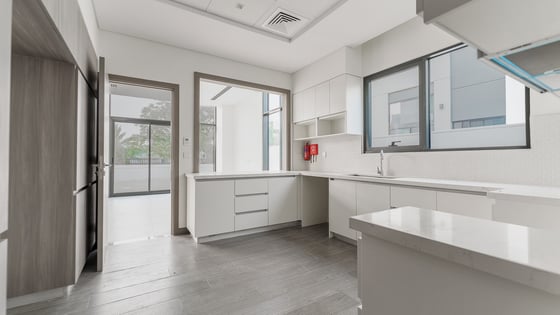 Brand new townhouse in Al Furjan with modern design, picture 6