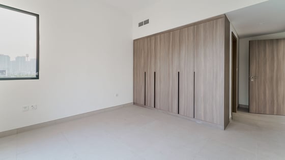 Brand new townhouse in Al Furjan with modern design, picture 9
