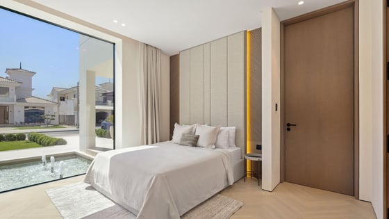 Exquisite Beachfront Villa on the Palm Jumeirah, picture 7
