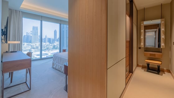 Luxury Downtown Apartment Opposite Burj Khalifa, picture 16