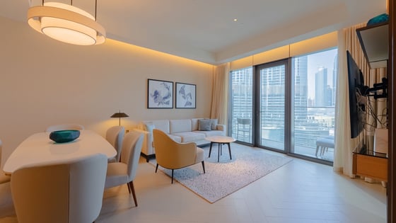 Luxury Downtown Apartment Opposite Burj Khalifa, picture 5