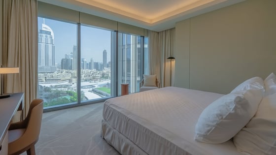 Luxury Downtown Apartment Opposite Burj Khalifa, picture 18