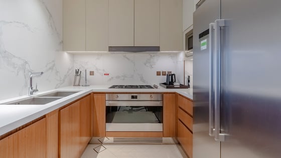 Luxury Downtown Apartment Opposite Burj Khalifa, picture 13