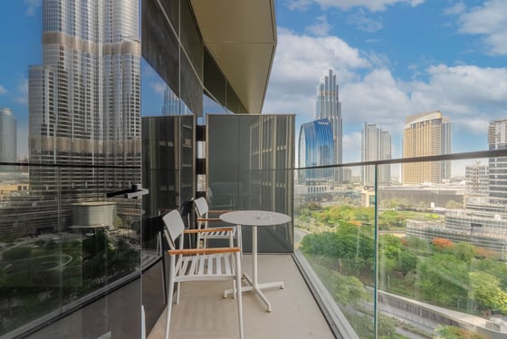 Luxury Downtown Apartment Opposite Burj Khalifa, picture 8