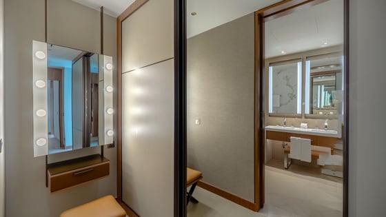 Elegant Address Residences Dubai Opera Apartment, picture 15