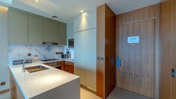 Elegant Address Residences Dubai Opera Apartment, picture 7