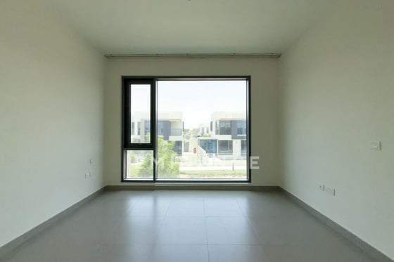 Single Row| 4BR plus Maids | Spacious | Best price, picture 5