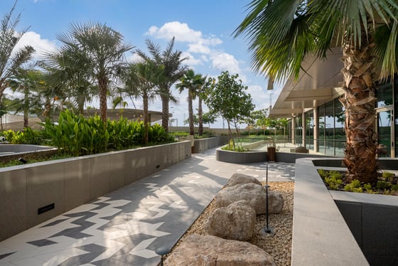 Design-Led Beachfront Living | 2BR Apartment, picture 22