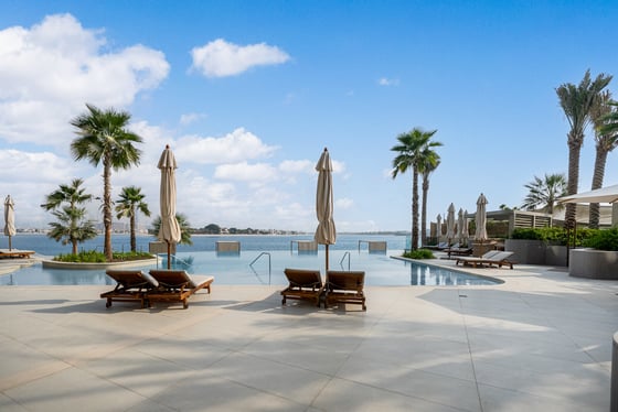 Design-Led Beachfront Living | 2BR Apartment, picture 21