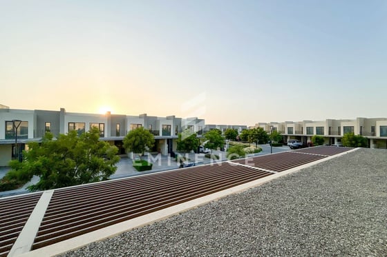 Single Row | Close to Pool | Landscaped Garden, picture 15