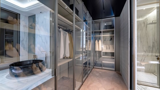 Refined Apartment at Waldorf Astoria Residences, picture 20