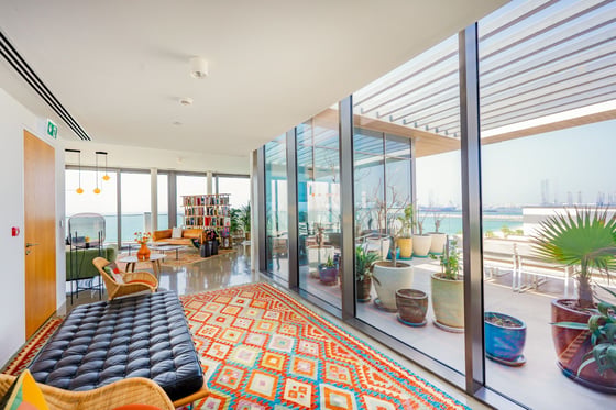 The Penthouse | Private Beach | Seafront Living, picture 7