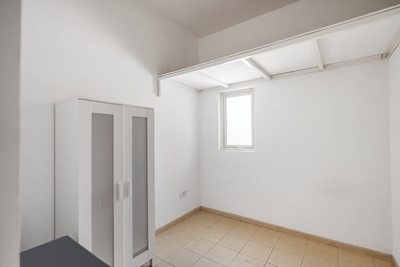 ** Renovation Opportunity | Entertainment Foyer **, picture 17