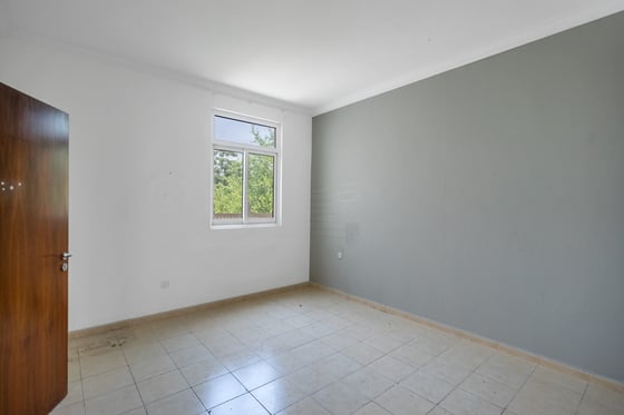** Renovation Opportunity | Entertainment Foyer **, picture 22