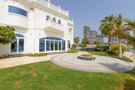 1 of 4 Classic Luxury Tip Villa in Palm Jumeirah, picture 9