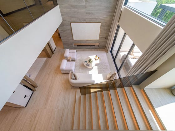 Exquisite Waterfront Villa in Jumeirah Islands, picture 4